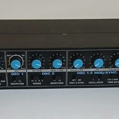 Novation Bass Station Rack Monophonic Synthesizer 1994 - Black