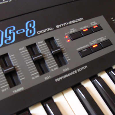 Korg Ds-8 FM Synthesizer 61 keys image 12