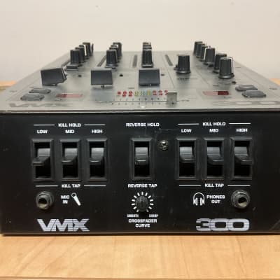 Behringer VMX 300 | Reverb