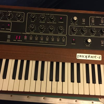 Incredible Sequential Circuits Prophet 5 Rev 3.3 1982 Walnut and Black LOTS OF PHOTOS image 6