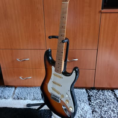 Vester Stage series 1990s - sunburst image 4