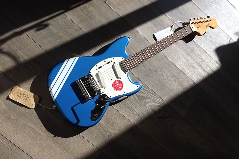 Immagine SQUIER " Classic Vibe '60s Mustang Lake Placid Blue" by FENDER - 1
