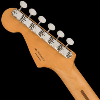 Fender H.E.R. Stratocaster Maple Fingerboard Chrome Glow image 6