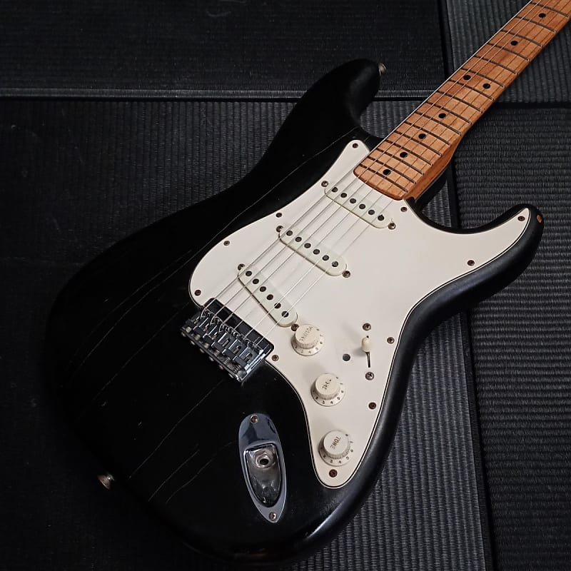 Fender 1975 Stratocaster Hardtail Black [SN 675644] (12/23