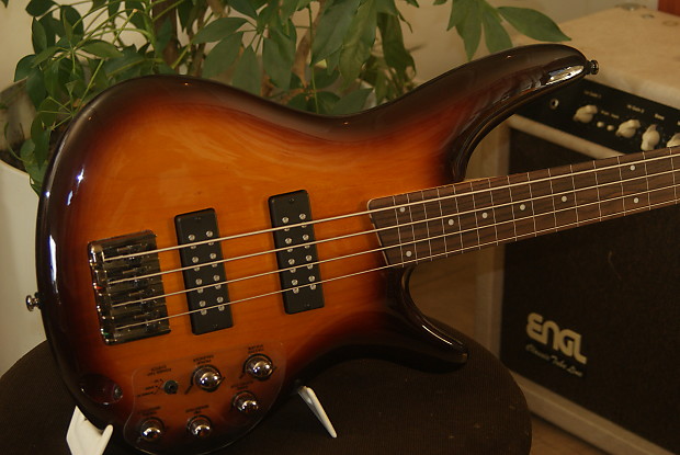 Ibanez clearance sr370 fretless