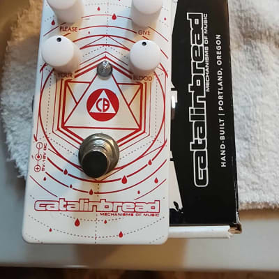 Catalinbread Effects Blood Donor