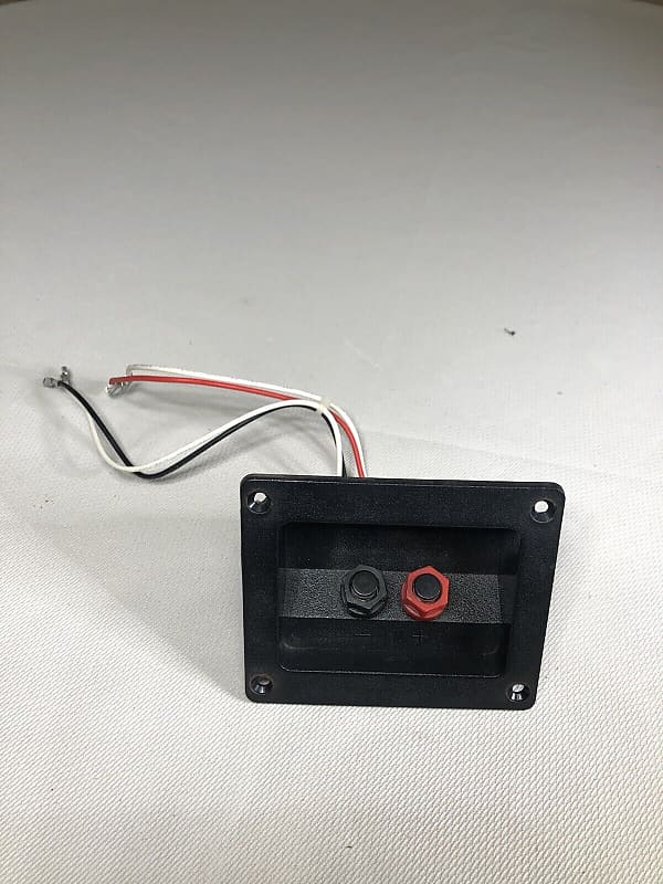 Single Polk Audio RE1010-3 2-way speaker Single Polk Audio RE1010-3 2-way speaker crossover. Tested Working.  			