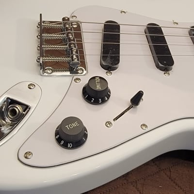 Eastwood MODEL S Solid Alder Body Bolt-on Maple Neck 4-String Tenor Electric Guitar w/Gig Bag image 13