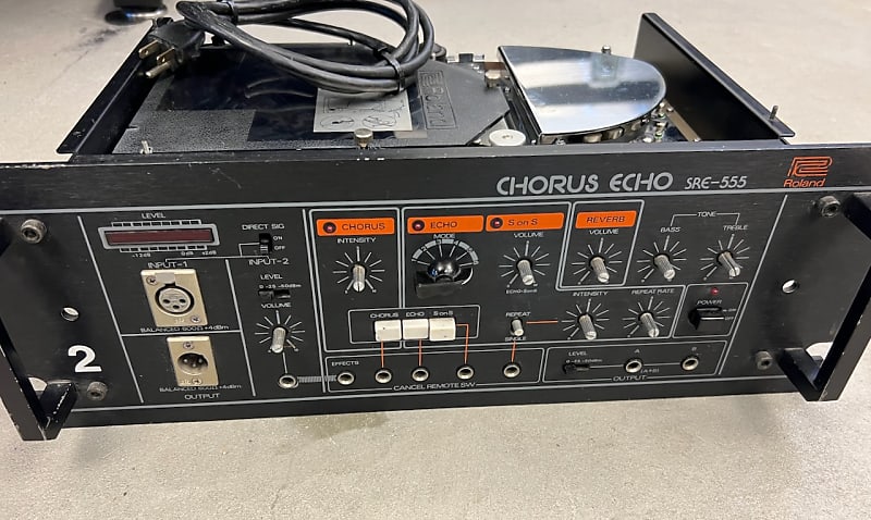 Roland SRE 555 Chorus Echo | Reverb