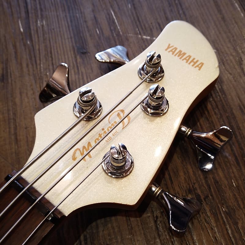 誕生日プレゼント MotionB MB-40C Yamaha Electric White - Scale Medium Bass ベース