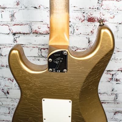 USED Fender - B2 Postmodern Stratocaster® - Electric Guitar - Journeyman Relic® - Maple Fingerboard - Aged Aztec Gold - w/ Custom Shop Hardshell Case - x6342 image 9
