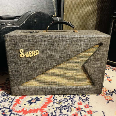 Supro Reverberation “The Magic Of Concert Hall Sound 600R  1961 Reverb Unit 1x8” image 1
