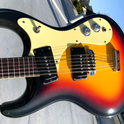 Mosrite Ventures XII 1966 Sunburst 12-string electric guitar image 9