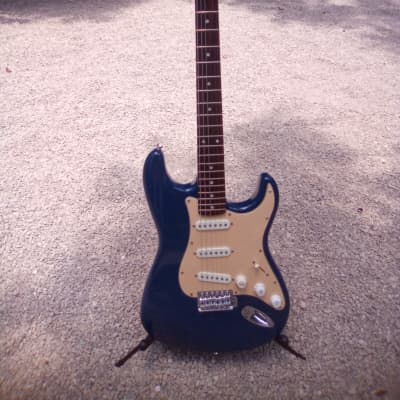 Squier Affinity Series Stratocaster 21-Fret with Rosewood Fretboard 1997 - 2000 - Baltic Blue image 1