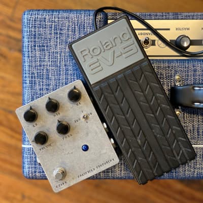 Fairfield Circuitry Four Eyes w/ Roland EV-5 Expression Pedal for sale