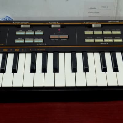 Clavier/synthé vintage Made in Japan CASIO (Casiotone) MT-90