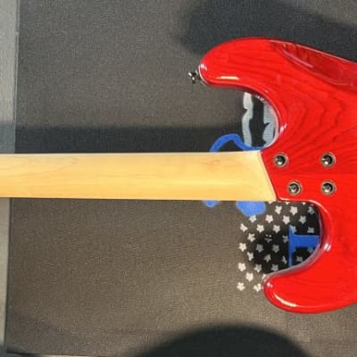 Lakland Guitar - new image 3
