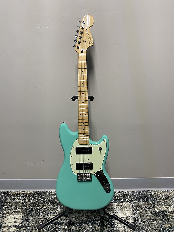90　Present　Player　Fender　Reverb　Mustang　2020　Seafoam　Green