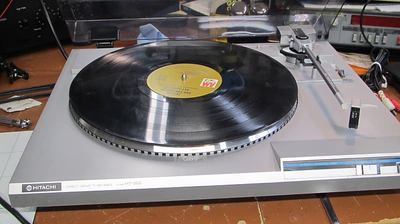 Updated options. Hitachi HT-202 Direct Drive Turntable Unitorque Motor Made In Japan - Bonus NOS Cartridge  			