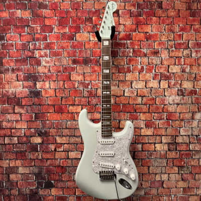 ギター Fender Kenny Wayne Shepherd Stratocaster Fender Kenny Wayne Shepherd Stratocaster Electric Guitar