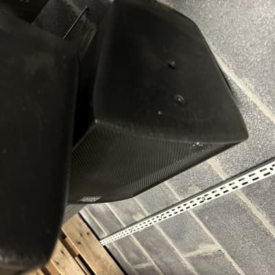 martin audio AQ8 speakers pair image 7
