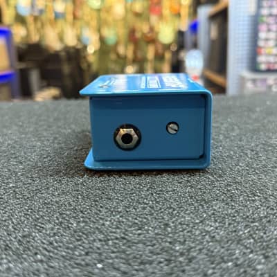 Radial Engineering Pro Guitar Reamp RMP Blue w/ Box, Manual, & Sticker image 3
