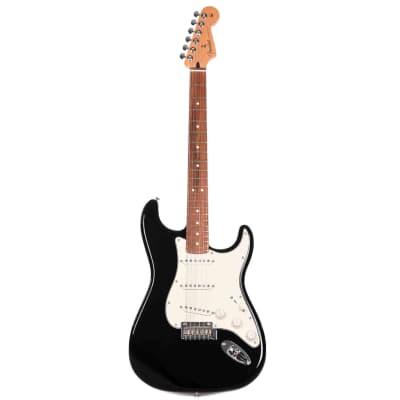 Fender Player Stratocaster SSS Electric Guitar - Black image 3