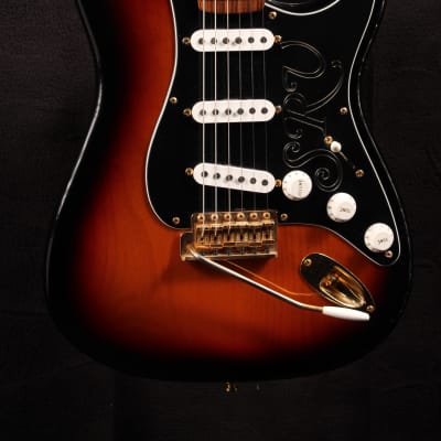 Fender SRV Stratocaster 2001 image 2