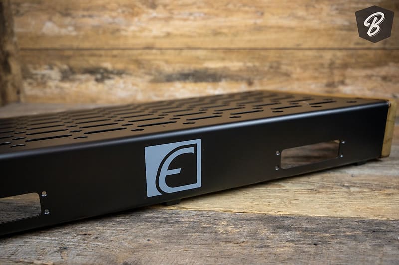 EMERSON 18X32 PEDALBOARD MEGABOARD in Korina Reverb