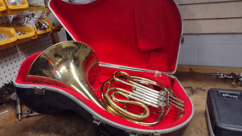 Holton Single - F Horn - Brass | Reverb