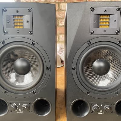 ADAM Audio Sub10 Mk2 / A7X pair bundle image 4