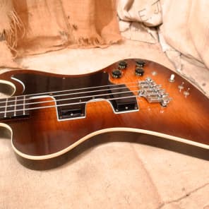Gibson  RD Artist CMT Bass 1981 Sunburst image 1