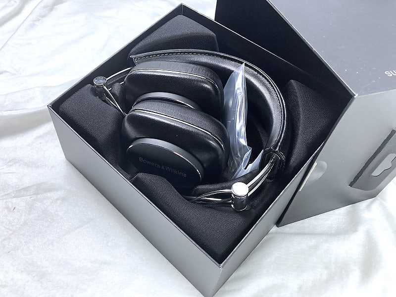 NEW-Bowers & Wilkins P7 Headphones | Reverb Canada