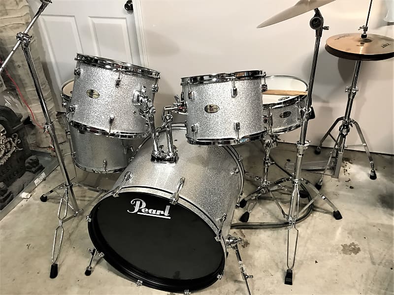 Pearl Forum Silver Sparkle Complete Kit w/Zildjian Cymbals | Reverb