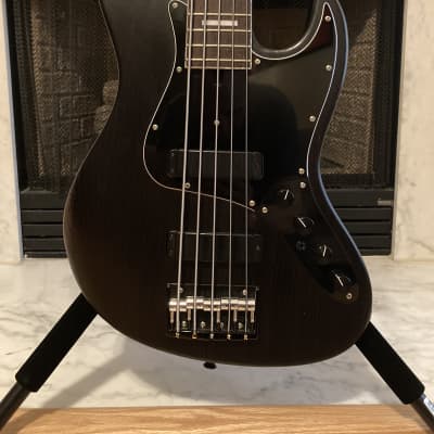 BACCHUS Bass Guitars for sale in the USA | guitar-list