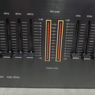 Spectrum SGE-204L Stereo Graphic Equalizer #770 Good Used Working Condition image 3