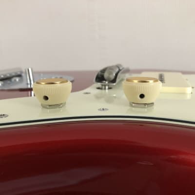 2x Quality Hofner Tea Cup Knobs Gold Dish - Vintage Cream Guitar knobs image 4