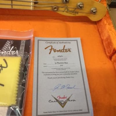 Immagine Fender Precision bass 1955 relic reissue Custom Built by Fender master luthier Greg Fessler - 6