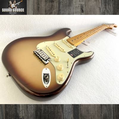 Fender American Ultra Stratocaster SSS, 8.0 lbs. 2022 Mocha Burst image 3