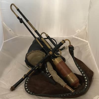 Border pipes for sale discount