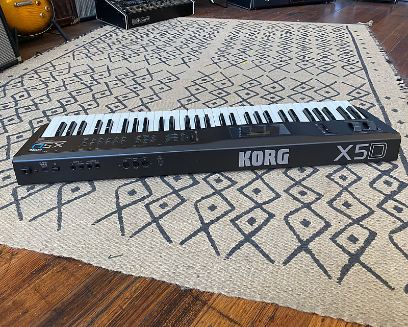 Korg X5D Digital Synthesizer | Reverb