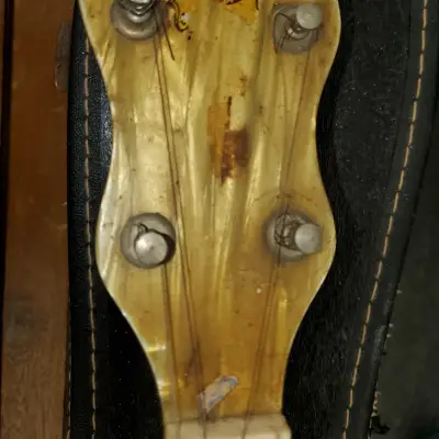 Leo Master 5 String Banjo with chip board case image 2