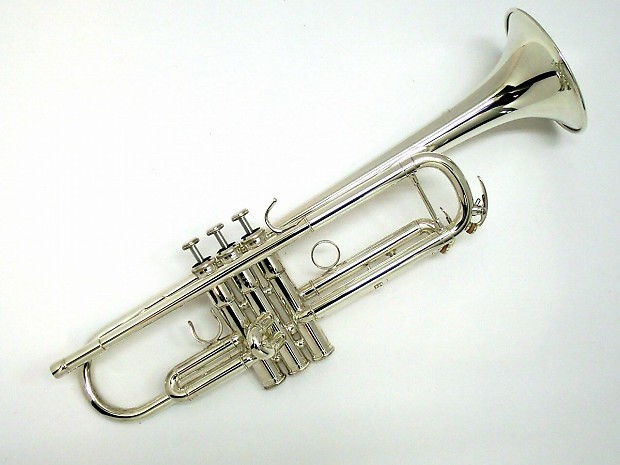 Yamaha YTR-4335GS Bb Intermediate Trumpet image 1