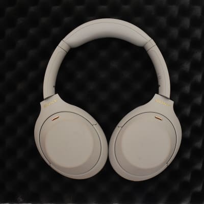 Sony WH-1000XM4 Wireless Active Noise Canceling Over-Ear Headphones - Silver image 3