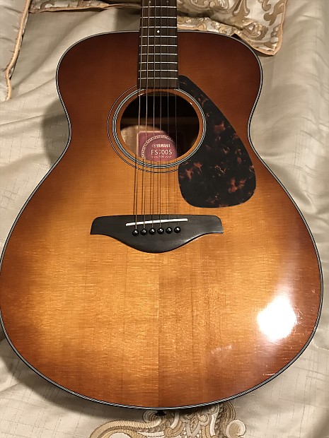 Yamaha FS700s 