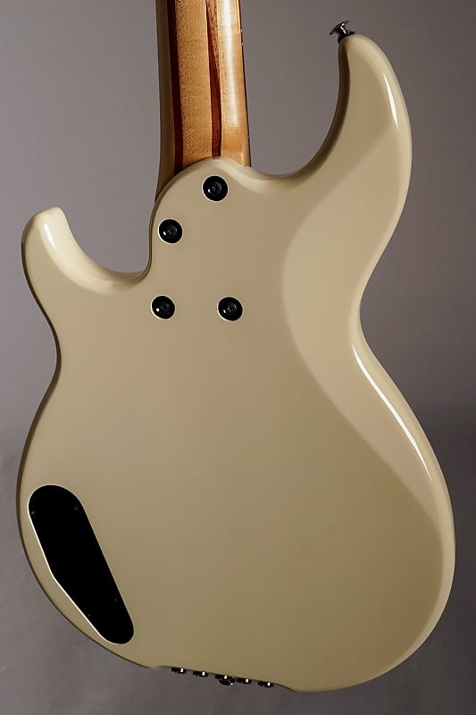 Yamaha BB1025 - White | Reverb