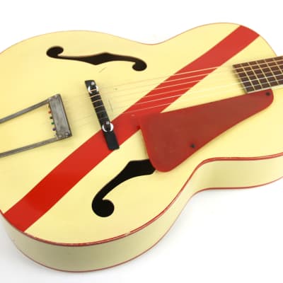 1950s Futuramic DeVille Ivory with Red Stripe imagen 2