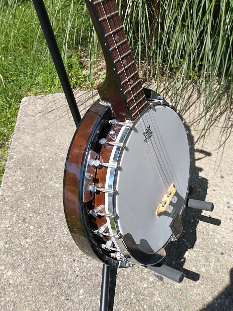 J deals reynolds banjo