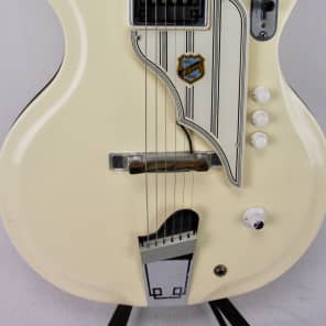 National Val Pro  84 vintage Resoglas electric guitar 1961/62 white image 5