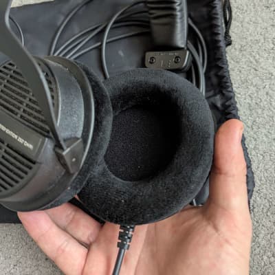 Beyerdynamic DT 990 Pro 250 Ohm Open-Back Over-Ear Monitoring Headphones Black Edition image 10
